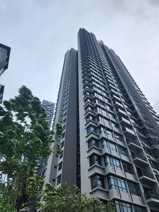 Sunflower/4R3B/Klcc/1550Sf/Bacony/Newcondo/Bathtub 吉隆坡 0*,