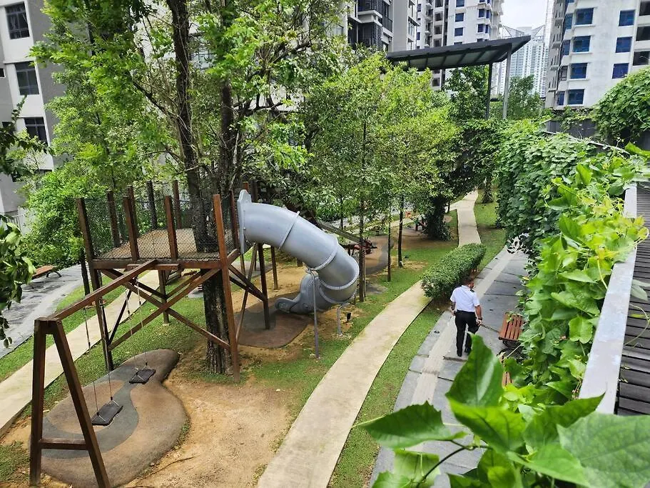 Sunflower/4R3B/Klcc/1550Sf/Bacony/Newcondo/Bathtub 吉隆坡