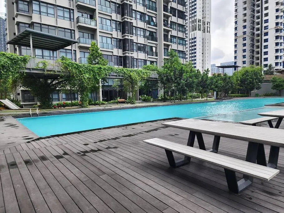 Sunflower/4R3B/Klcc/1550Sf/Bacony/Newcondo/Bathtub 吉隆坡